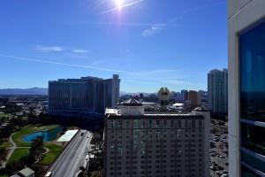 Turnberry Towers 2002E