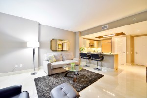 Turnberry Towers East 3105